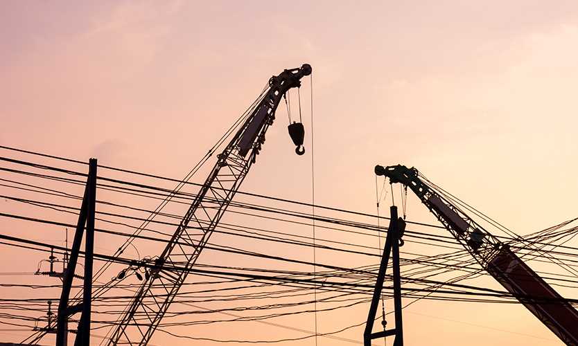 Construction firm falls short on crane safety Business Insurance